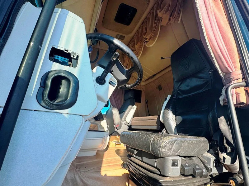 Zakup Scania R620-V8 Special Interior. hydr. system. Air / Air suspension Scania R620-V8 Special Interior. hydr. system. Air / Air suspension: slika Zakup Scania R620-V8 Special Interior. hydr. system. Air / Air suspension Scania R620-V8 Special Interior. hydr. system. Air / Air suspension