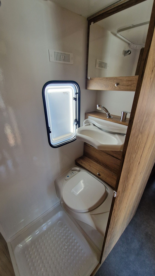 N-LAZUR Niewiadów Nowa Przyczepa Kempingowa dla 4 osób z Łazienką - Kamp prikolica: slika N-LAZUR Niewiadów Nowa Przyczepa Kempingowa dla 4 osób z Łazienką - Kamp prikolica N-LAZUR Niewiadów Nowa Przyczepa Kempingowa dla 4 osób z Łazienką - Kamp prikolica: slika N-LAZUR Niewiadów Nowa Przyczepa Kempingowa dla 4 osób z Łazienką - Kamp prikolica