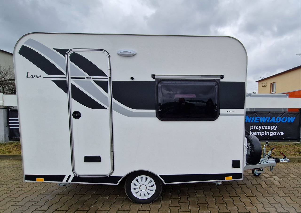 NTL-LAZUR Niewiadów z roku 2025. Przyczepa kempingowa dla 3 osób - Kamp prikolica: slika NTL-LAZUR Niewiadów z roku 2025. Przyczepa kempingowa dla 3 osób - Kamp prikolica NTL-LAZUR Niewiadów z roku 2025. Przyczepa kempingowa dla 3 osób - Kamp prikolica: slika NTL-LAZUR Niewiadów z roku 2025. Przyczepa kempingowa dla 3 osób - Kamp prikolica