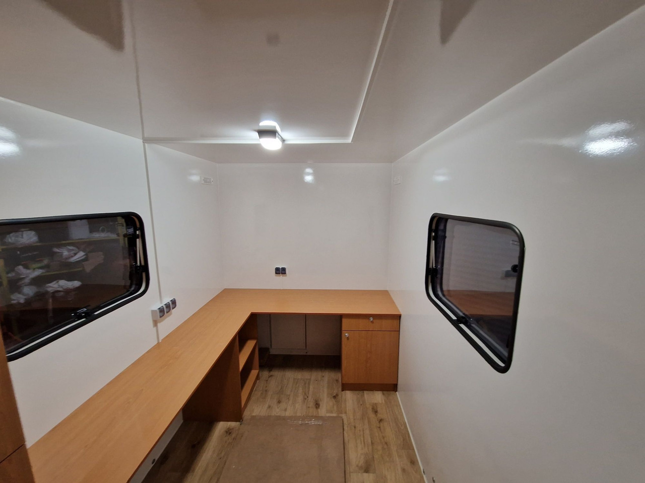 Przyczepa Socjalna Magazyn Budowa Stróżówka Nowa dowolna zabudowa - Građevinski kontejner, Prikolica: slika Przyczepa Socjalna Magazyn Budowa Stróżówka Nowa dowolna zabudowa - Građevinski kontejner, Prikolica Przyczepa Socjalna Magazyn Budowa Stróżówka Nowa dowolna zabudowa - Građevinski kontejner, Prikolica: slika Przyczepa Socjalna Magazyn Budowa Stróżówka Nowa dowolna zabudowa - Građevinski kontejner, Prikolica