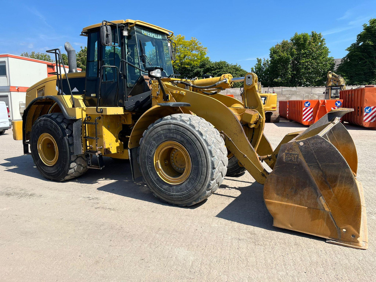 Caterpillar 966 H - Utovarivač na kotačima: slika Caterpillar 966 H - Utovarivač na kotačima Caterpillar 966 H - Utovarivač na kotačima: slika Caterpillar 966 H - Utovarivač na kotačima