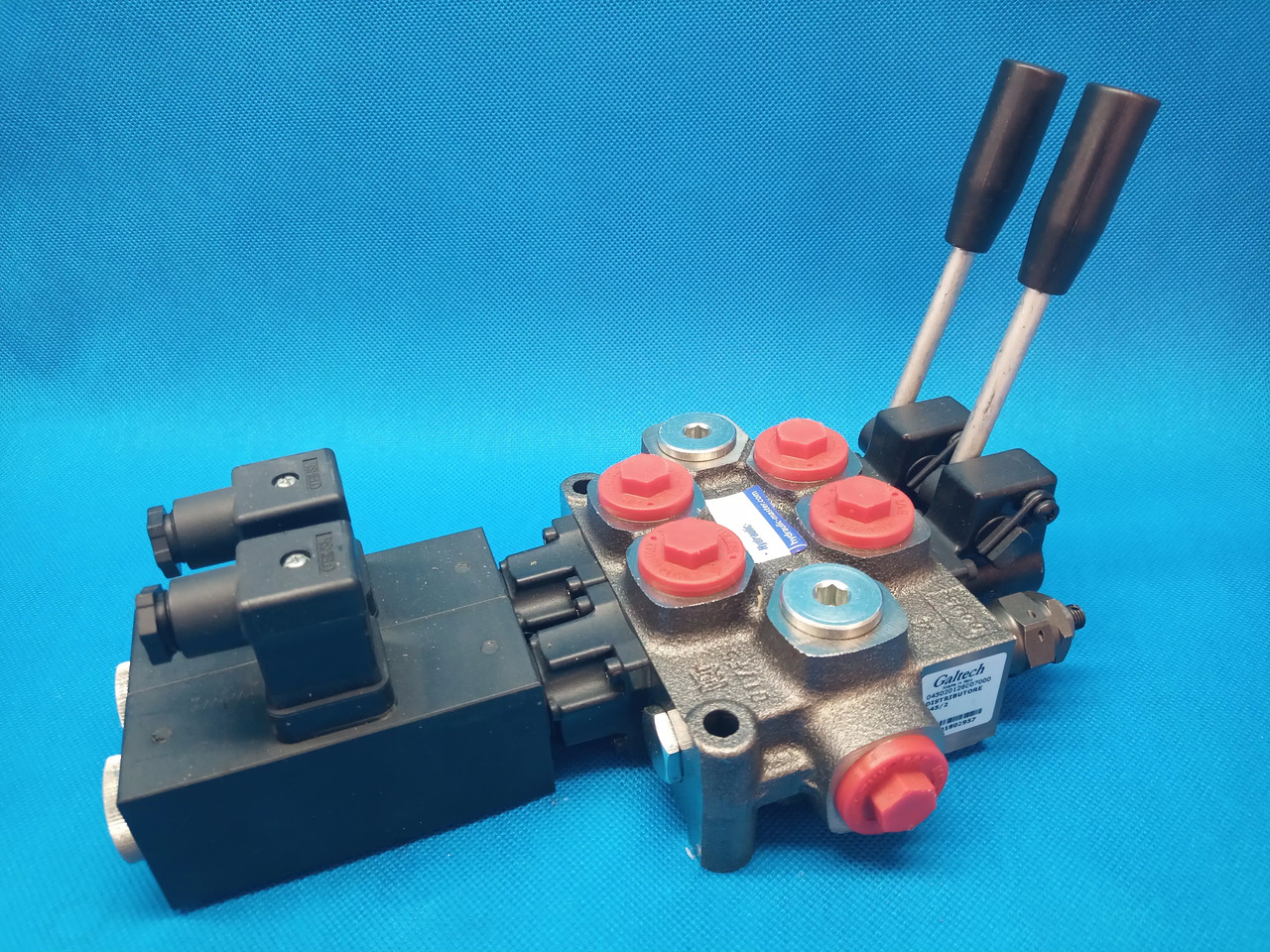 Galtech 2 Section Directional Control Valve Q45 60 L/min 16 GPM Electric Solenoi for agricultural machines, tractors, sprayers, turners, cyclops, HDS loaders, construction machines, loaders, excavators, sweepers, industrial machinery andhydraulically operated equipment - Aerodromska oprema: slika Galtech 2 Section Directional Control Valve Q45 60 L/min 16 GPM Electric Solenoi for agricultural machines, tractors, sprayers, turners, cyclops, HDS loaders, construction machines, loaders, excavators, sweepers, industrial machinery andhydraulically operated equipment - Aerodromska oprema Galtech 2 Section Directional Control Valve Q45 60 L/min 16 GPM Electric Solenoi for agricultural machines, tractors, sprayers, turners, cyclops, HDS loaders, construction machines, loaders, excavators, sweepers, industrial machinery andhydraulically operated equipment - Aerodromska oprema: slika Galtech 2 Section Directional Control Valve Q45 60 L/min 16 GPM Electric Solenoi for agricultural machines, tractors, sprayers, turners, cyclops, HDS loaders, construction machines, loaders, excavators, sweepers, industrial machinery andhydraulically operated equipment - Aerodromska oprema