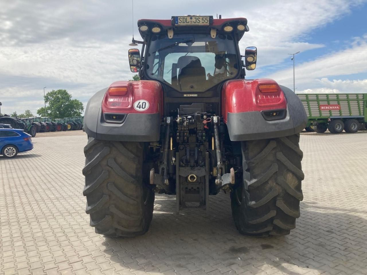 Case-IH OPTUM 270 CVX RTK - Traktor: slika Case-IH OPTUM 270 CVX RTK - Traktor Case-IH OPTUM 270 CVX RTK - Traktor: slika Case-IH OPTUM 270 CVX RTK - Traktor