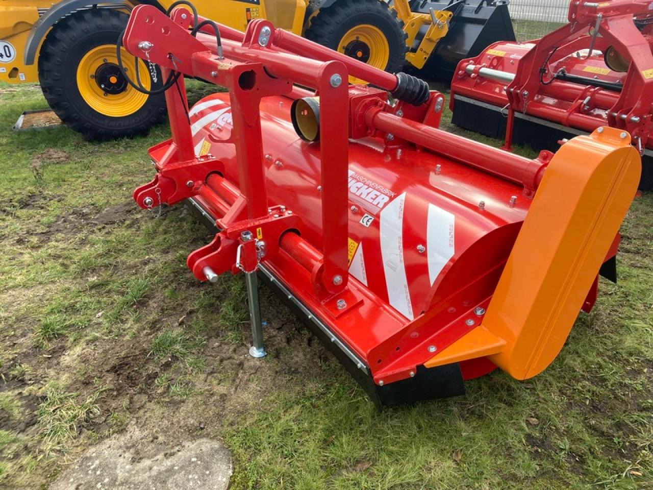 Dücker UM 27AKTION - Malčer sa čekićima: slika Dücker UM 27AKTION - Malčer sa čekićima Dücker UM 27AKTION - Malčer sa čekićima: slika Dücker UM 27AKTION - Malčer sa čekićima