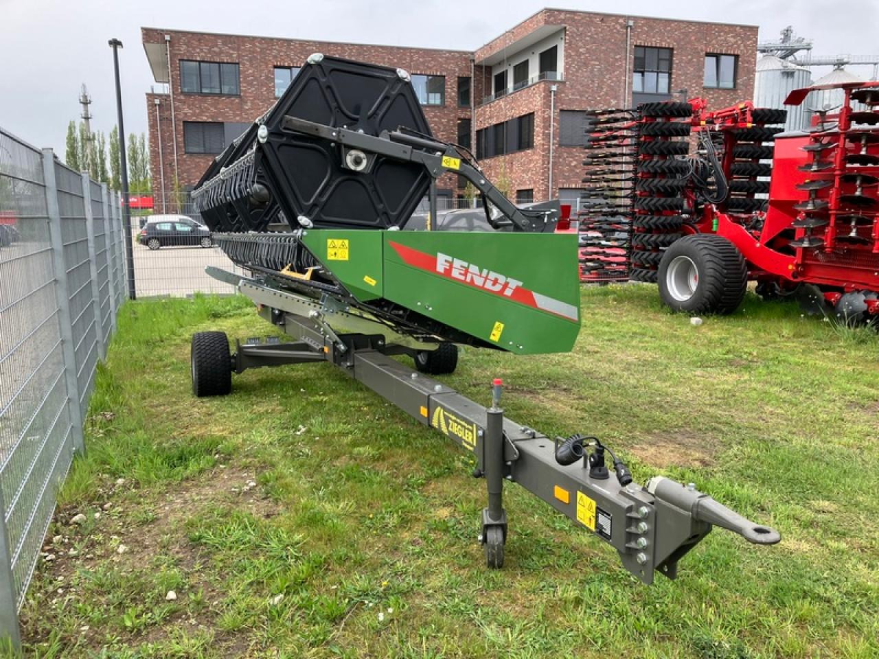 Fendt FREEFLOW 540 - Heder za kombajn: slika Fendt FREEFLOW 540 - Heder za kombajn Fendt FREEFLOW 540 - Heder za kombajn: slika Fendt FREEFLOW 540 - Heder za kombajn