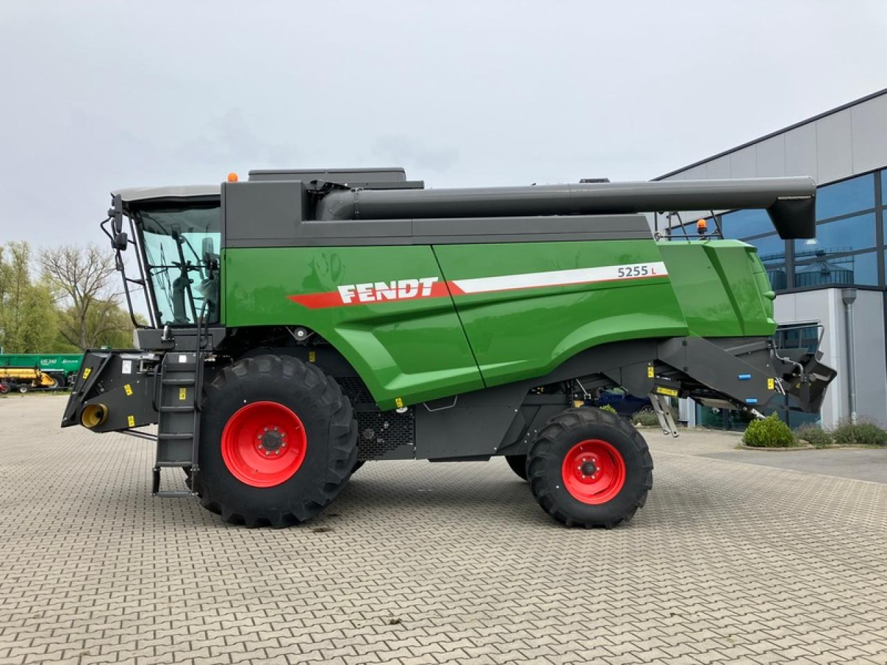 Fendt MD 5255 SCHNEIDWERK NICHT INKLUSIV - Kombajn za žetvu: slika Fendt MD 5255 SCHNEIDWERK NICHT INKLUSIV - Kombajn za žetvu Fendt MD 5255 SCHNEIDWERK NICHT INKLUSIV - Kombajn za žetvu: slika Fendt MD 5255 SCHNEIDWERK NICHT INKLUSIV - Kombajn za žetvu