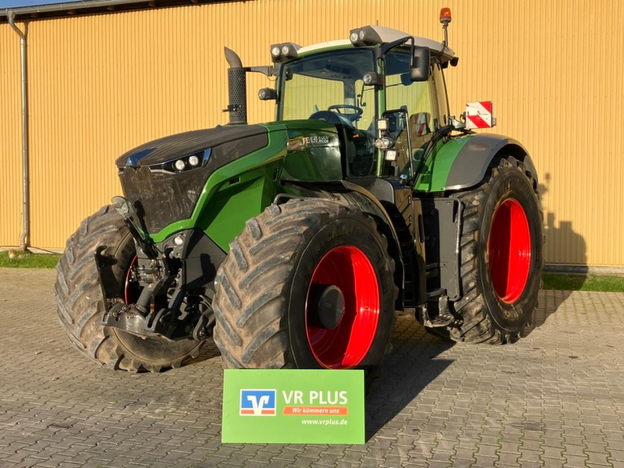 Fendt VARIO 1050 - Traktor: slika Fendt VARIO 1050 - Traktor Fendt VARIO 1050 - Traktor: slika Fendt VARIO 1050 - Traktor