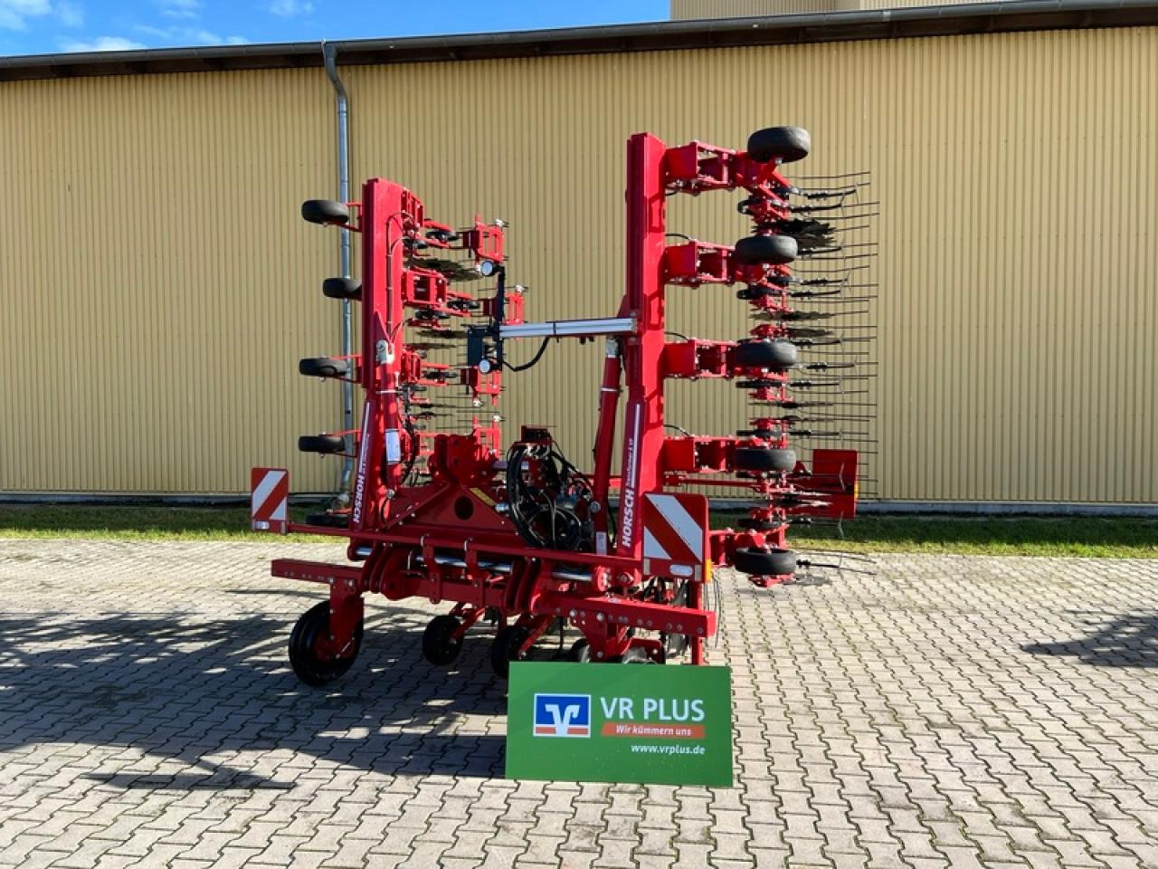 HORSCH TRANSFORMER 6 VF - Oprema za obradu tla: slika HORSCH TRANSFORMER 6 VF - Oprema za obradu tla HORSCH TRANSFORMER 6 VF - Oprema za obradu tla: slika HORSCH TRANSFORMER 6 VF - Oprema za obradu tla