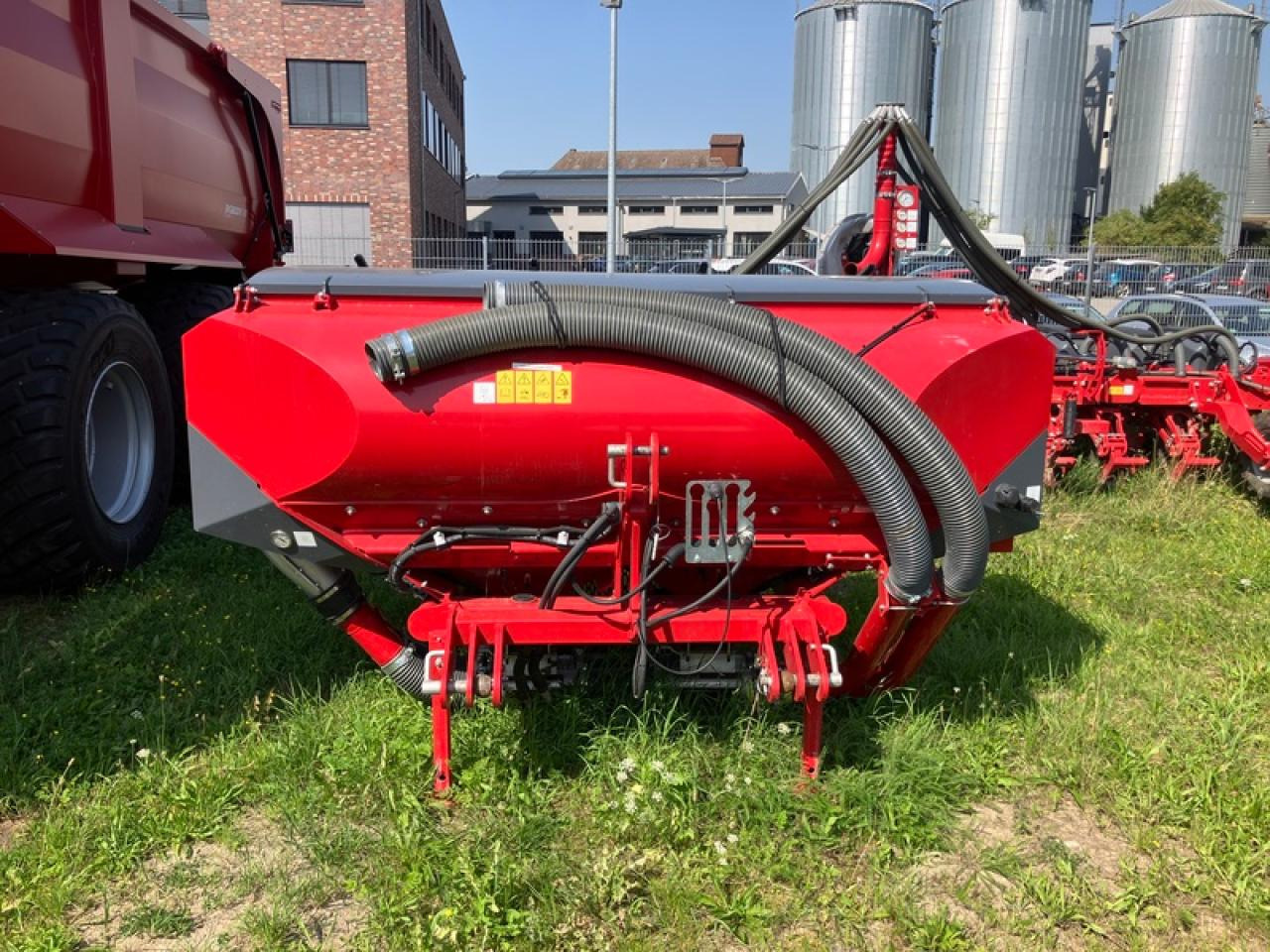 Horsch PARTNER 2000 FRONTTANK - Rasipač gnojiva: slika Horsch PARTNER 2000 FRONTTANK - Rasipač gnojiva Horsch PARTNER 2000 FRONTTANK - Rasipač gnojiva: slika Horsch PARTNER 2000 FRONTTANK - Rasipač gnojiva