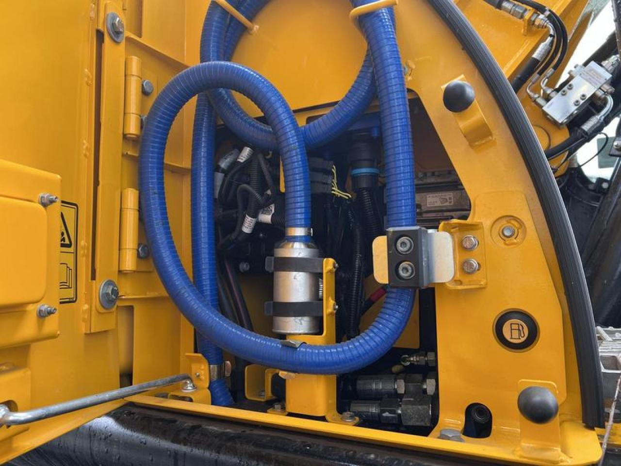 JCB JS145W - Bager na kotačima: slika JCB JS145W - Bager na kotačima JCB JS145W - Bager na kotačima: slika JCB JS145W - Bager na kotačima