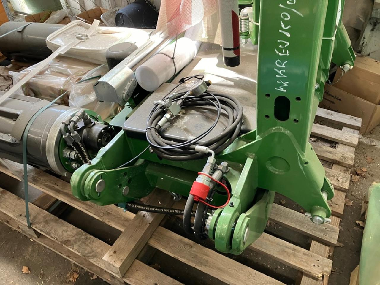Krone BALLENWICKLER EASY WRAP 150 - Omotač bala: slika Krone BALLENWICKLER EASY WRAP 150 - Omotač bala Krone BALLENWICKLER EASY WRAP 150 - Omotač bala: slika Krone BALLENWICKLER EASY WRAP 150 - Omotač bala
