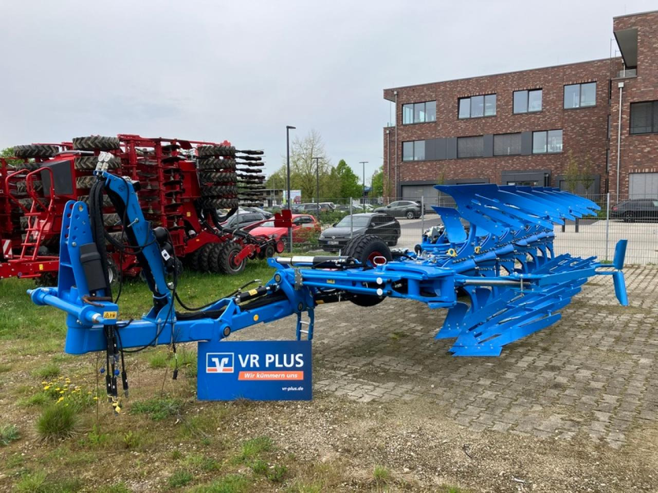 Lemken DIAMANT 16 V OFF+ONLAND - Plug: slika Lemken DIAMANT 16 V OFF+ONLAND - Plug Lemken DIAMANT 16 V OFF+ONLAND - Plug: slika Lemken DIAMANT 16 V OFF+ONLAND - Plug