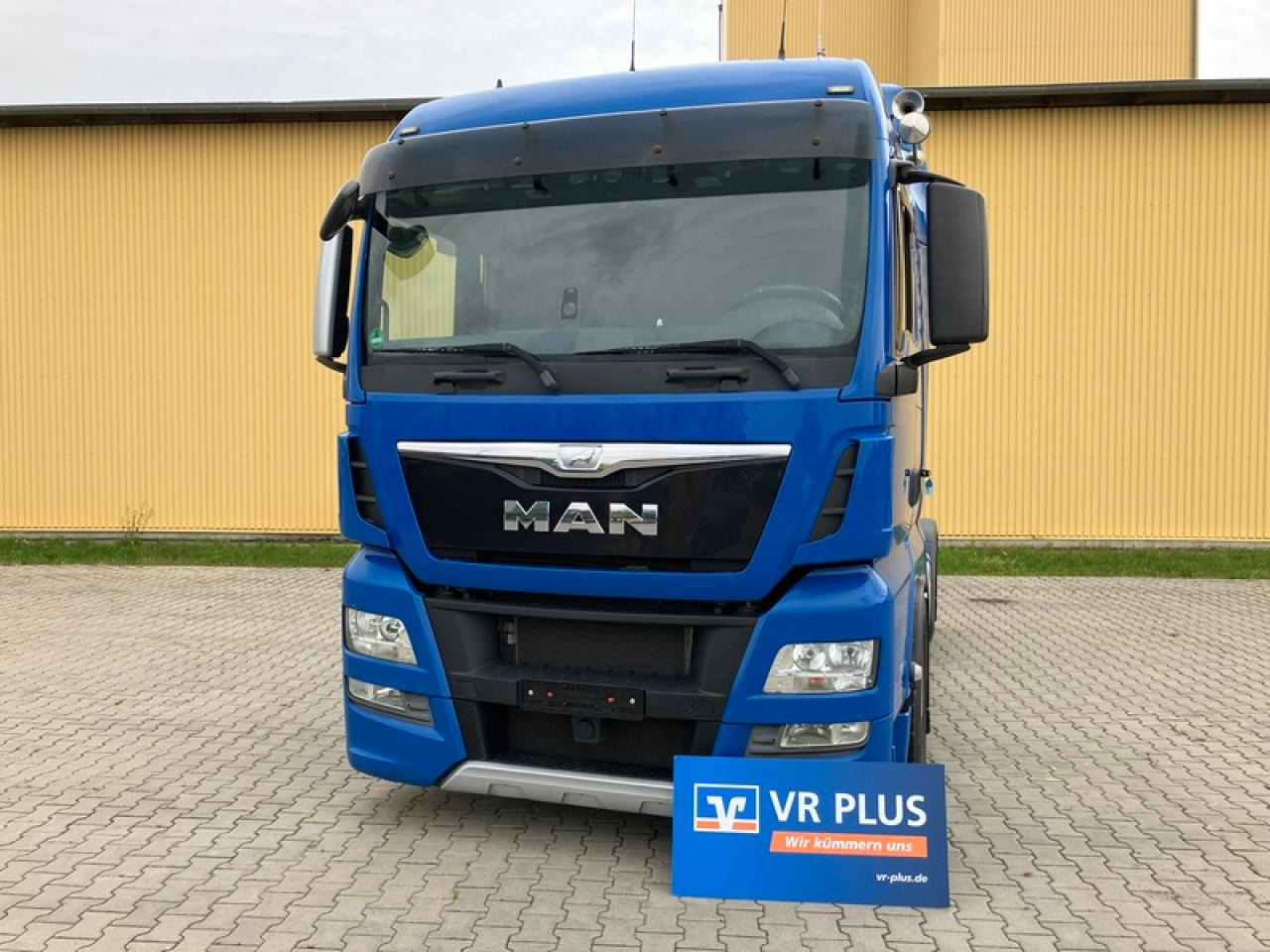 MAN MANTGX - Kamion s kukastom dizalicom: slika MAN MANTGX - Kamion s kukastom dizalicom MAN MANTGX - Kamion s kukastom dizalicom: slika MAN MANTGX - Kamion s kukastom dizalicom