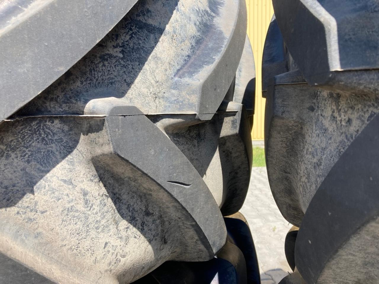 Michelin 620/70R26 VF CFO+ ZU JCB TM 420 - Guma: slika Michelin 620/70R26 VF CFO+ ZU JCB TM 420 - Guma Michelin 620/70R26 VF CFO+ ZU JCB TM 420 - Guma: slika Michelin 620/70R26 VF CFO+ ZU JCB TM 420 - Guma