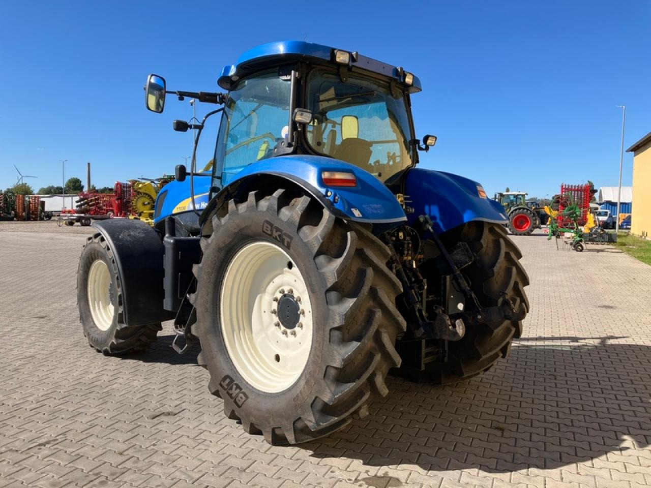 New Holland T7030 // GPS STARFIRE 6000 - Traktor: slika New Holland T7030 // GPS STARFIRE 6000 - Traktor New Holland T7030 // GPS STARFIRE 6000 - Traktor: slika New Holland T7030 // GPS STARFIRE 6000 - Traktor