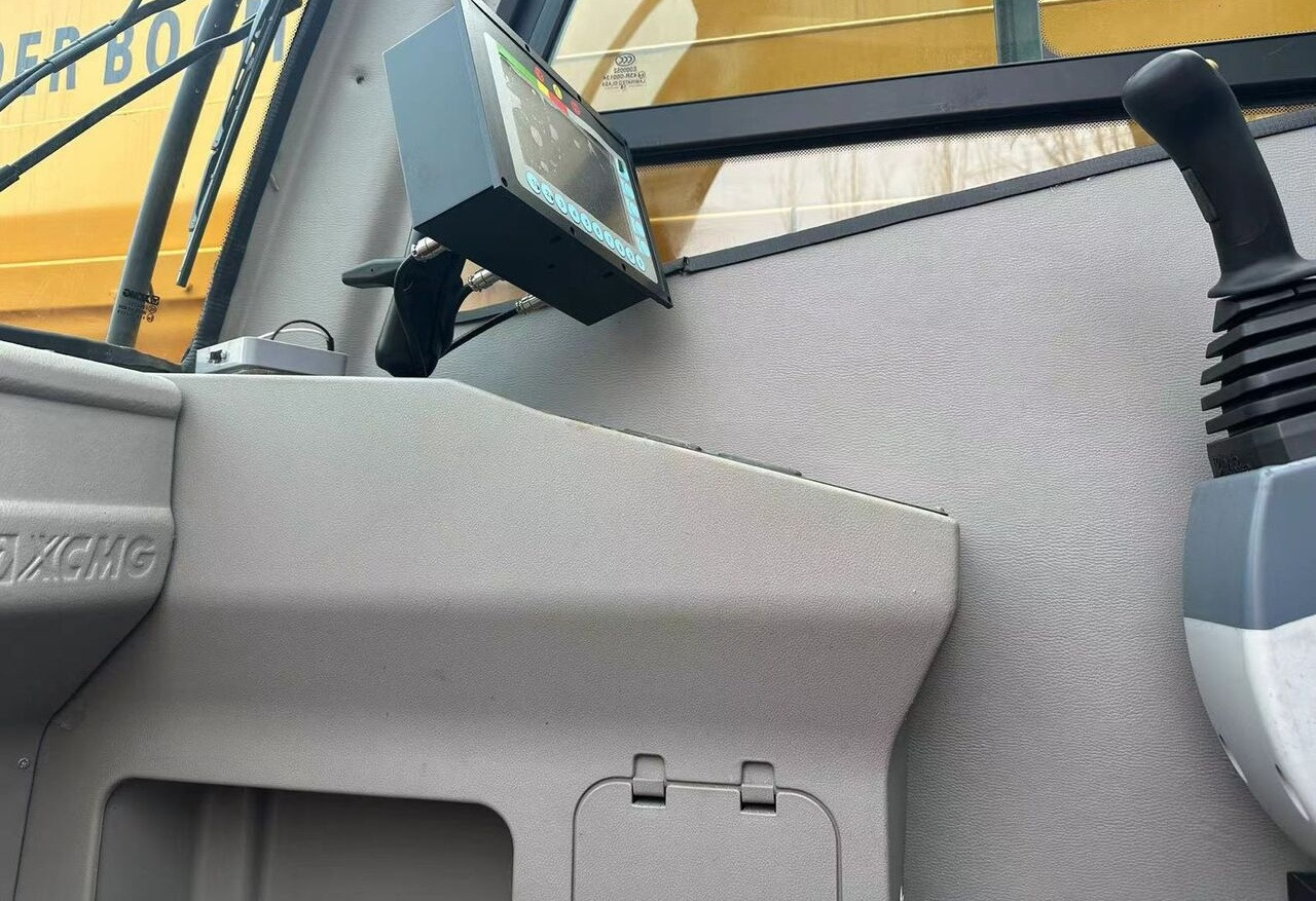 XCMG - Autodizalica: slika XCMG - Autodizalica XCMG - Autodizalica: slika XCMG - Autodizalica