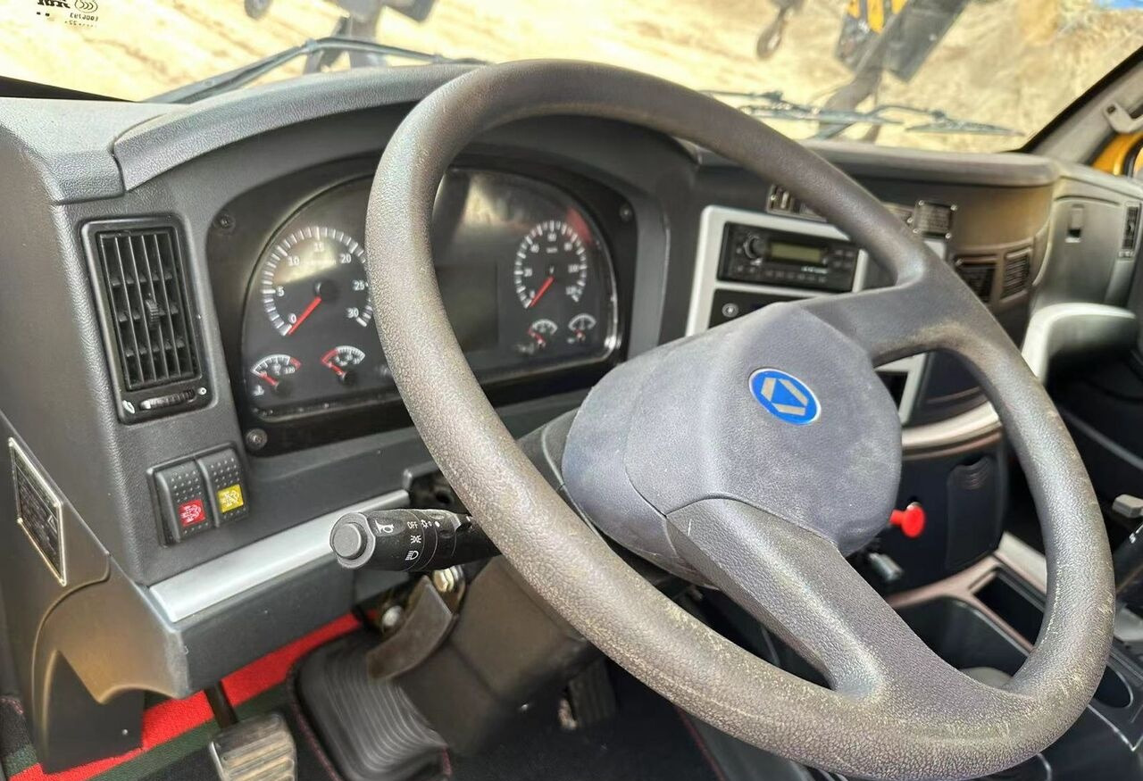 XCMG - Autodizalica: slika XCMG - Autodizalica XCMG - Autodizalica: slika XCMG - Autodizalica