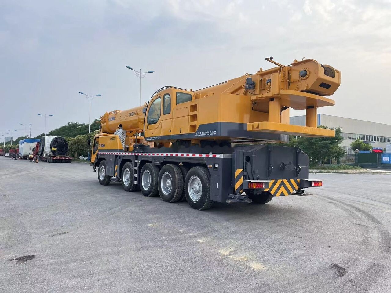 XCMG QY90K QY100K-II 90T 100T 90ton 100ton 80 70 50 - Autodizalica: slika XCMG QY90K QY100K-II 90T 100T 90ton 100ton 80 70 50 - Autodizalica XCMG QY90K QY100K-II 90T 100T 90ton 100ton 80 70 50 - Autodizalica: slika XCMG QY90K QY100K-II 90T 100T 90ton 100ton 80 70 50 - Autodizalica