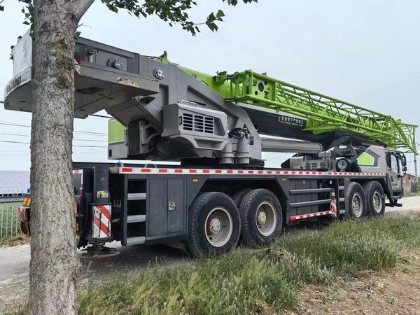 Zoomlion ZTC800 80ton 80t truck crane - Autodizalica: slika Zoomlion ZTC800 80ton 80t truck crane - Autodizalica Zoomlion ZTC800 80ton 80t truck crane - Autodizalica: slika Zoomlion ZTC800 80ton 80t truck crane - Autodizalica