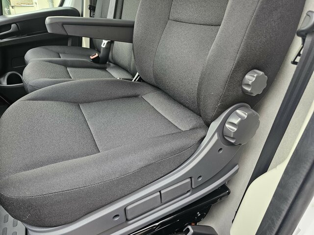 FIAT Ducato 35 140 Serie10-9.2 Modell 25 L2H1 sofort - Furgon: slika FIAT Ducato 35 140 Serie10-9.2 Modell 25 L2H1 sofort - Furgon FIAT Ducato 35 140 Serie10-9.2 Modell 25 L2H1 sofort - Furgon: slika FIAT Ducato 35 140 Serie10-9.2 Modell 25 L2H1 sofort - Furgon