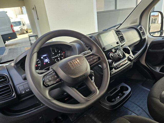 FIAT Ducato 35 MAXI L4H2 L5H2 15m³ Voll-LED 260° PDC... - Furgon: slika FIAT Ducato 35 MAXI L4H2 L5H2 15m³ Voll-LED 260° PDC... - Furgon FIAT Ducato 35 MAXI L4H2 L5H2 15m³ Voll-LED 260° PDC... - Furgon: slika FIAT Ducato 35 MAXI L4H2 L5H2 15m³ Voll-LED 260° PDC... - Furgon