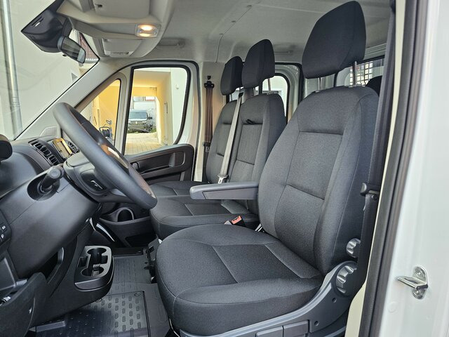 FIAT Ducato MAXI Serie10-9.2 2025 DOKA Kipper AHK - Mali kamion kiper, Dostavno vozilo s dvostrukom kabinom: slika FIAT Ducato MAXI Serie10-9.2 2025 DOKA Kipper AHK - Mali kamion kiper, Dostavno vozilo s dvostrukom kabinom FIAT Ducato MAXI Serie10-9.2 2025 DOKA Kipper AHK - Mali kamion kiper, Dostavno vozilo s dvostrukom kabinom: slika FIAT Ducato MAXI Serie10-9.2 2025 DOKA Kipper AHK - Mali kamion kiper, Dostavno vozilo s dvostrukom kabinom