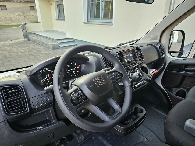 FIAT Ducato MAXI Serie 10 2025 DOKA 3-Seitenkiipper - Kamion: slika FIAT Ducato MAXI Serie 10 2025 DOKA 3-Seitenkiipper - Kamion FIAT Ducato MAXI Serie 10 2025 DOKA 3-Seitenkiipper - Kamion: slika FIAT Ducato MAXI Serie 10 2025 DOKA 3-Seitenkiipper - Kamion