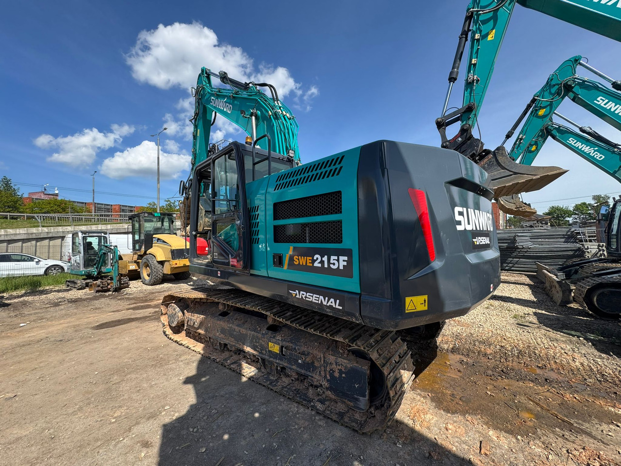 Sunward SWE215F-5A - Bager: slika Sunward SWE215F-5A - Bager Sunward SWE215F-5A - Bager: slika Sunward SWE215F-5A - Bager