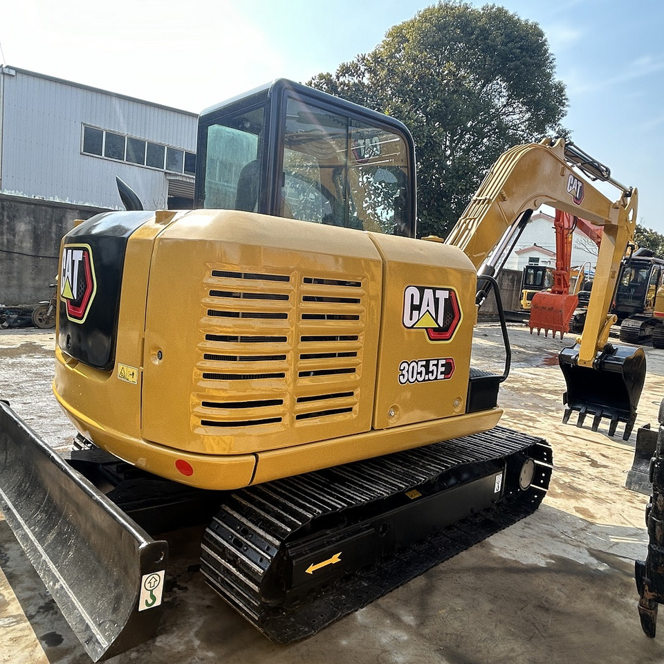 CAT 305.5E2 Excavator - Mini bager: slika CAT 305.5E2 Excavator - Mini bager CAT 305.5E2 Excavator - Mini bager: slika CAT 305.5E2 Excavator - Mini bager