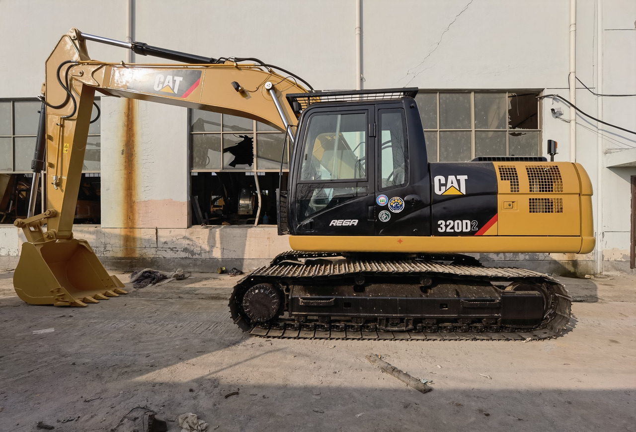 CAT 320D2 Excavator - Bager gusjeničar: slika CAT 320D2 Excavator - Bager gusjeničar CAT 320D2 Excavator - Bager gusjeničar: slika CAT 320D2 Excavator - Bager gusjeničar