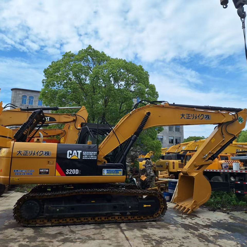 CAT 320D2 Excavator - Bager gusjeničar: slika CAT 320D2 Excavator - Bager gusjeničar CAT 320D2 Excavator - Bager gusjeničar: slika CAT 320D2 Excavator - Bager gusjeničar
