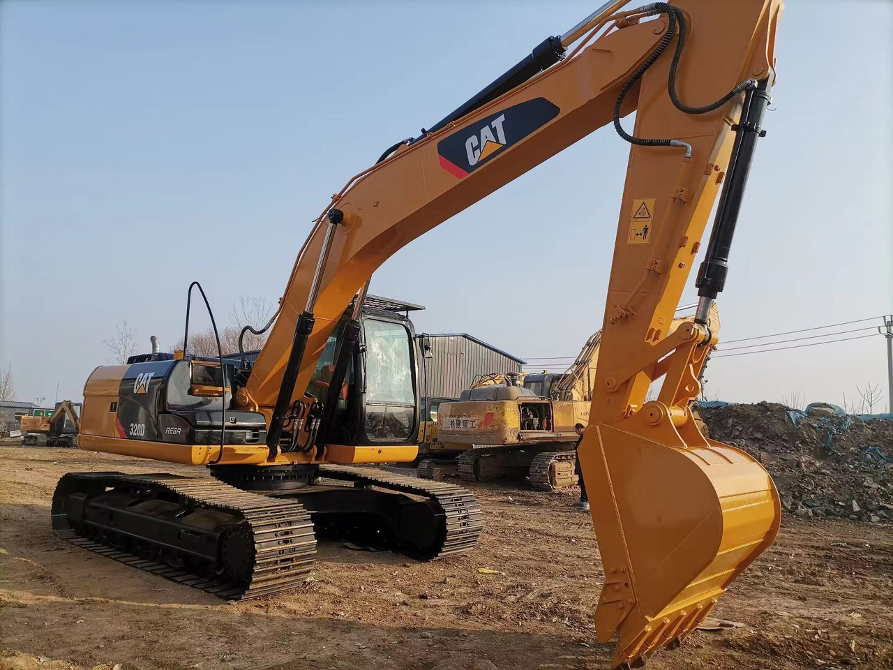 CAT 320DL Excavator - Bager gusjeničar: slika CAT 320DL Excavator - Bager gusjeničar CAT 320DL Excavator - Bager gusjeničar: slika CAT 320DL Excavator - Bager gusjeničar