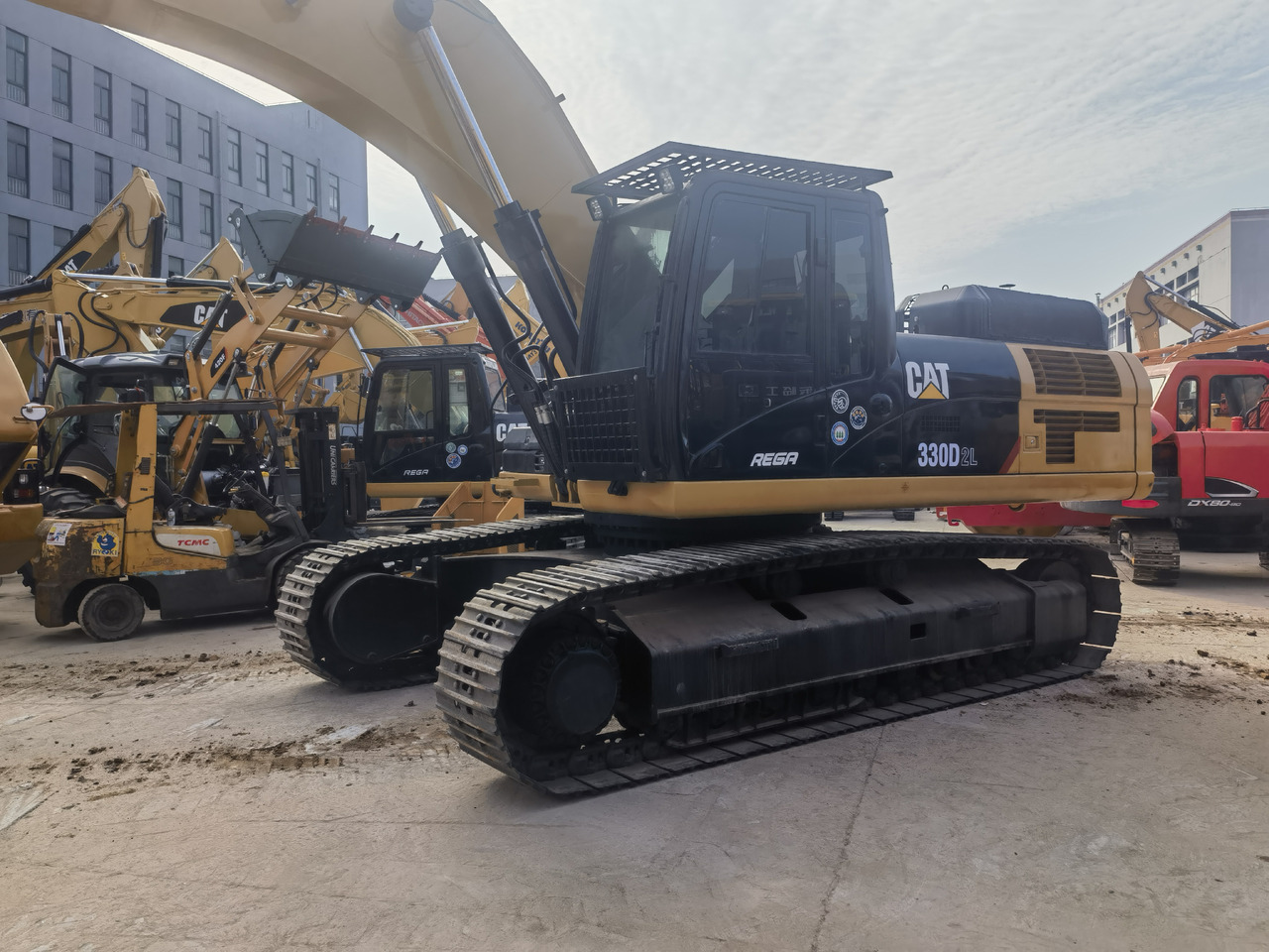 CAT 330D2L Excavator - Bager gusjeničar: slika CAT 330D2L Excavator - Bager gusjeničar CAT 330D2L Excavator - Bager gusjeničar: slika CAT 330D2L Excavator - Bager gusjeničar