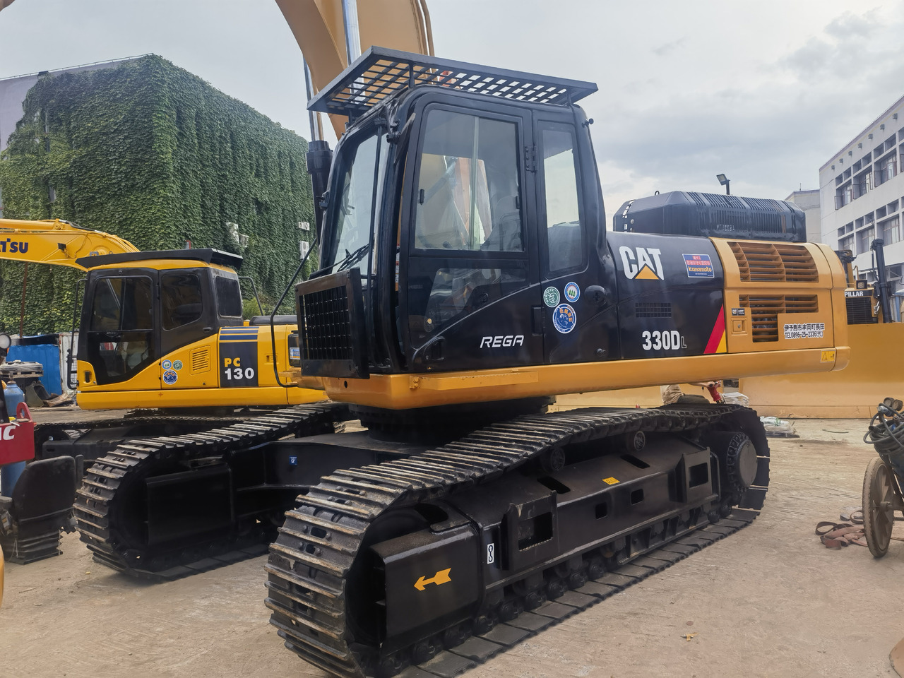 CAT 330DL excavator - Bager gusjeničar: slika CAT 330DL excavator - Bager gusjeničar CAT 330DL excavator - Bager gusjeničar: slika CAT 330DL excavator - Bager gusjeničar