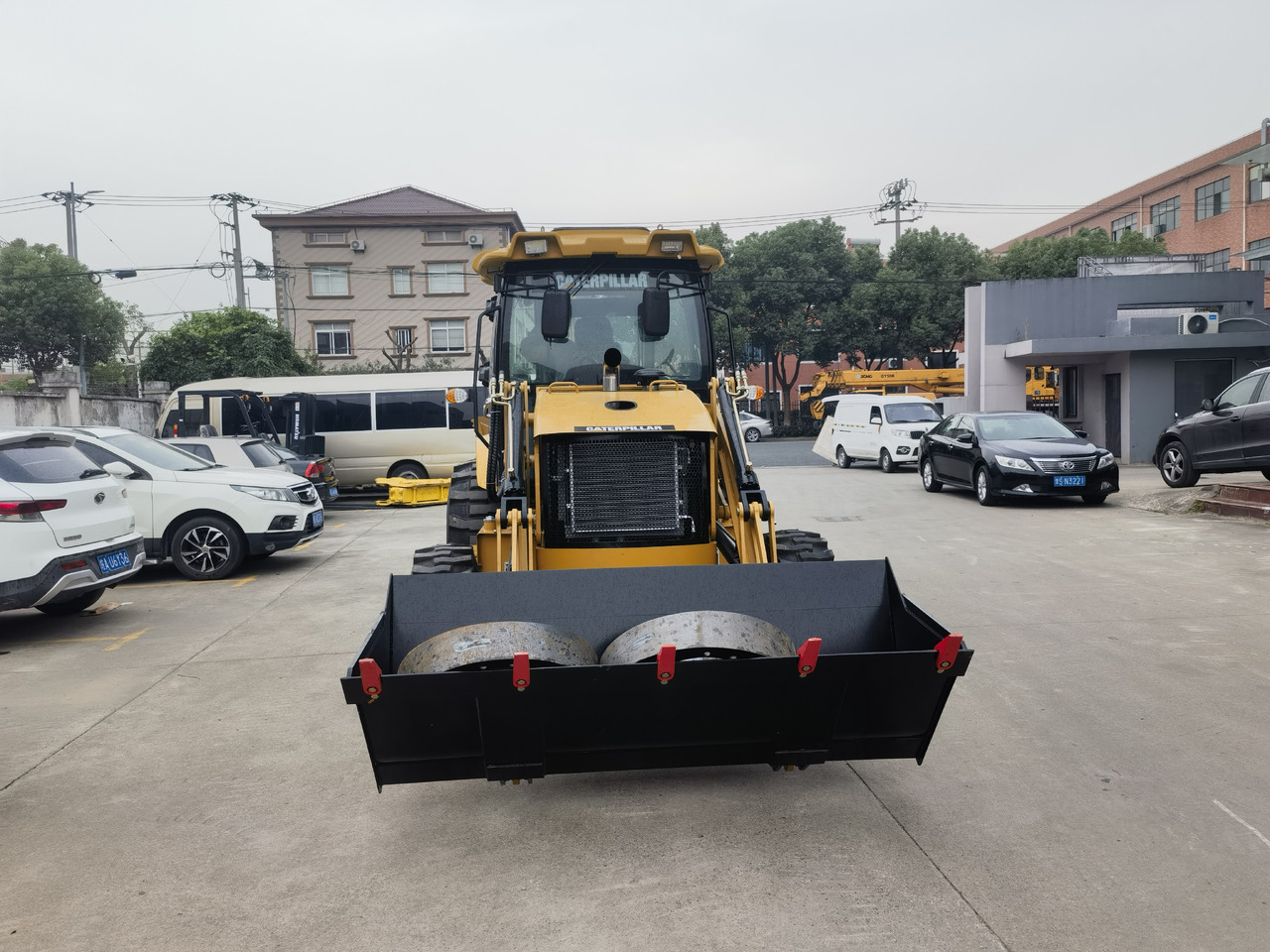 CAT 420F Backhoe Loader - Rovokopač-utovarivač: slika CAT 420F Backhoe Loader - Rovokopač-utovarivač CAT 420F Backhoe Loader - Rovokopač-utovarivač: slika CAT 420F Backhoe Loader - Rovokopač-utovarivač