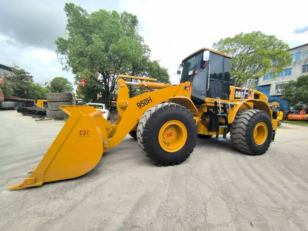 CAT 950H Loader - Utovarivač na kotačima: slika CAT 950H Loader - Utovarivač na kotačima CAT 950H Loader - Utovarivač na kotačima: slika CAT 950H Loader - Utovarivač na kotačima