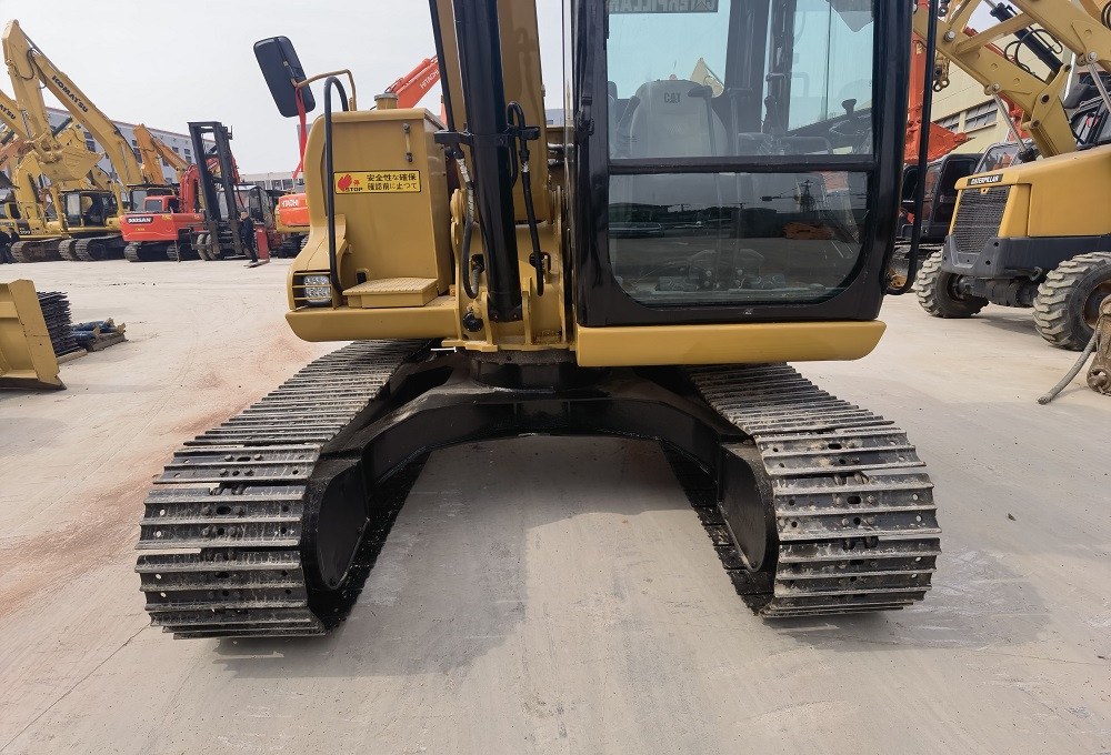 CATERPILLAR CAT 307D EXCAVATOR - Bager gusjeničar: slika CATERPILLAR CAT 307D EXCAVATOR - Bager gusjeničar CATERPILLAR CAT 307D EXCAVATOR - Bager gusjeničar: slika CATERPILLAR CAT 307D EXCAVATOR - Bager gusjeničar
