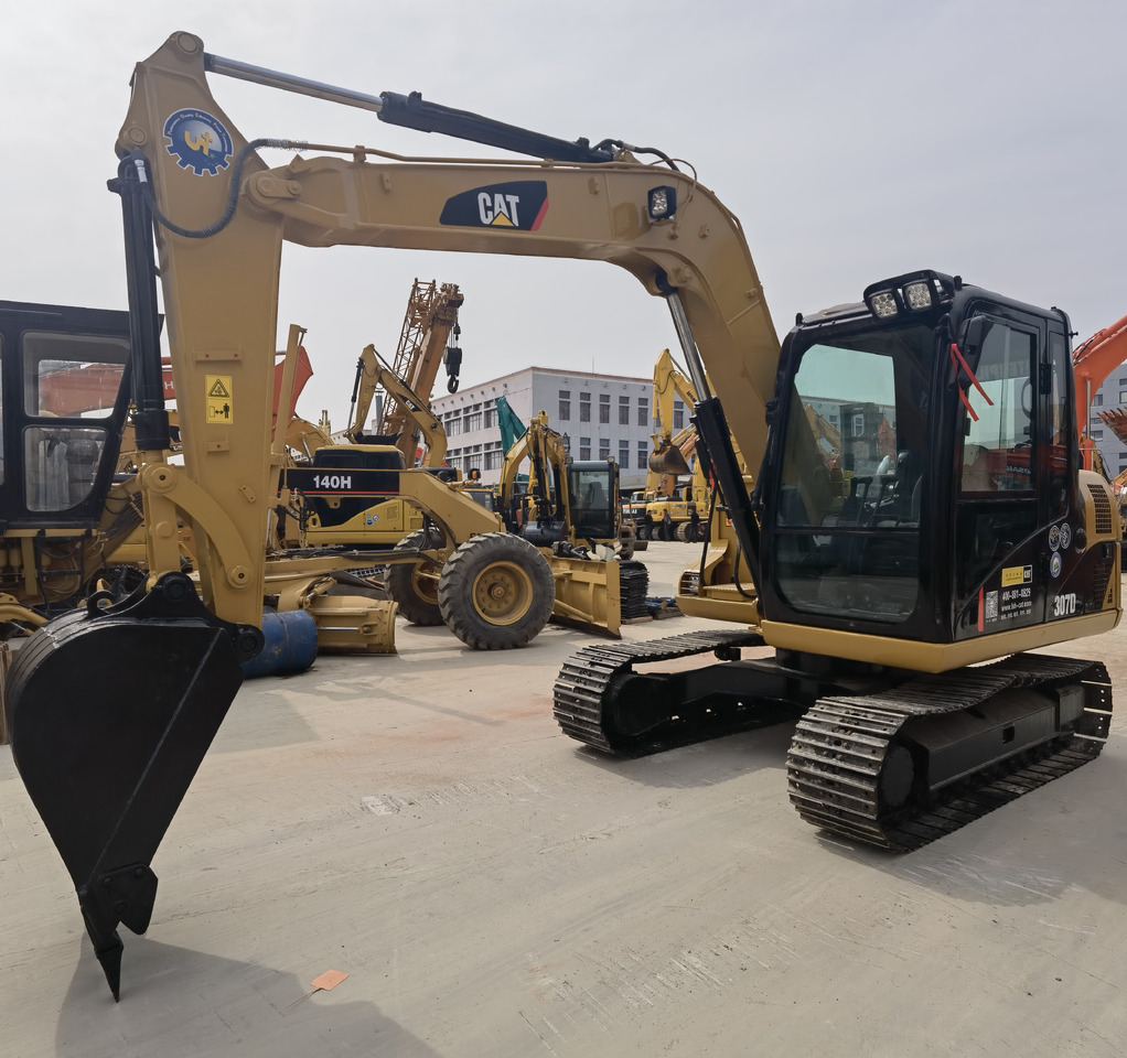 CATERPILLAR CAT 307D EXCAVATOR - Bager gusjeničar: slika CATERPILLAR CAT 307D EXCAVATOR - Bager gusjeničar CATERPILLAR CAT 307D EXCAVATOR - Bager gusjeničar: slika CATERPILLAR CAT 307D EXCAVATOR - Bager gusjeničar