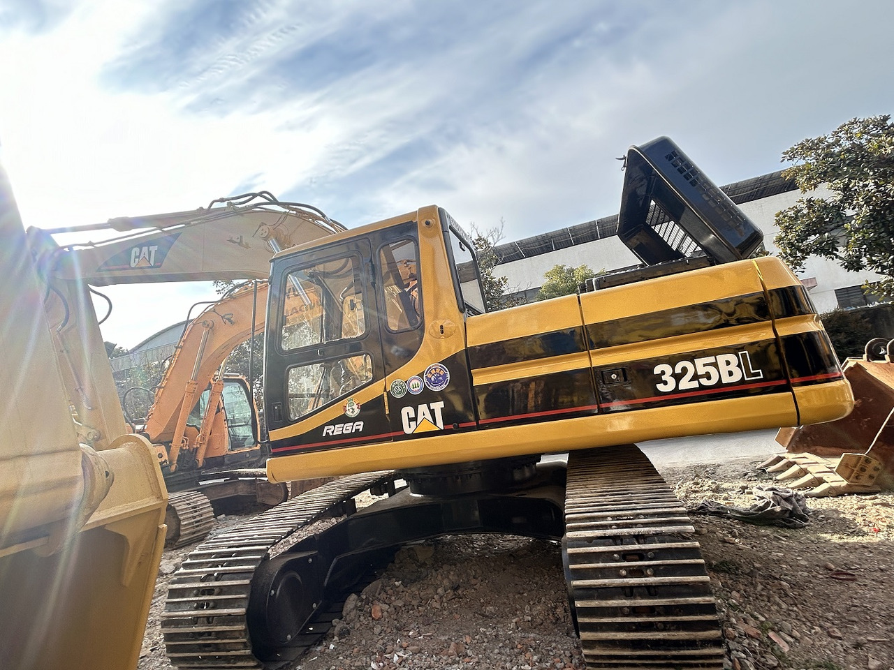 CATERPILLAR CAT 325 BL excavator - Bager gusjeničar: slika CATERPILLAR CAT 325 BL excavator - Bager gusjeničar CATERPILLAR CAT 325 BL excavator - Bager gusjeničar: slika CATERPILLAR CAT 325 BL excavator - Bager gusjeničar