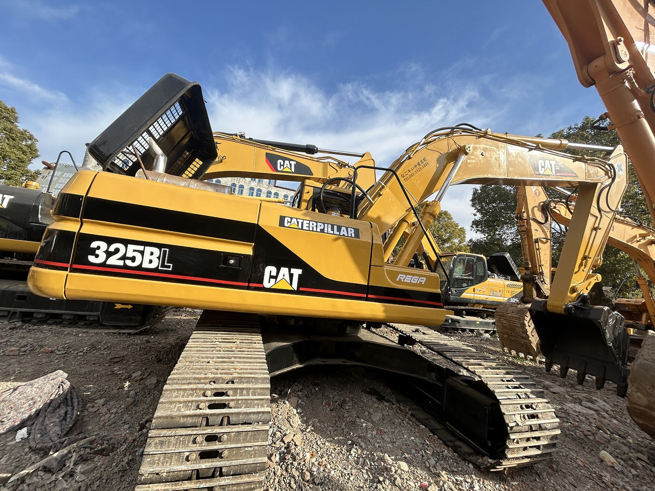 CATERPILLAR CAT 325 BL excavator - Bager gusjeničar: slika CATERPILLAR CAT 325 BL excavator - Bager gusjeničar CATERPILLAR CAT 325 BL excavator - Bager gusjeničar: slika CATERPILLAR CAT 325 BL excavator - Bager gusjeničar