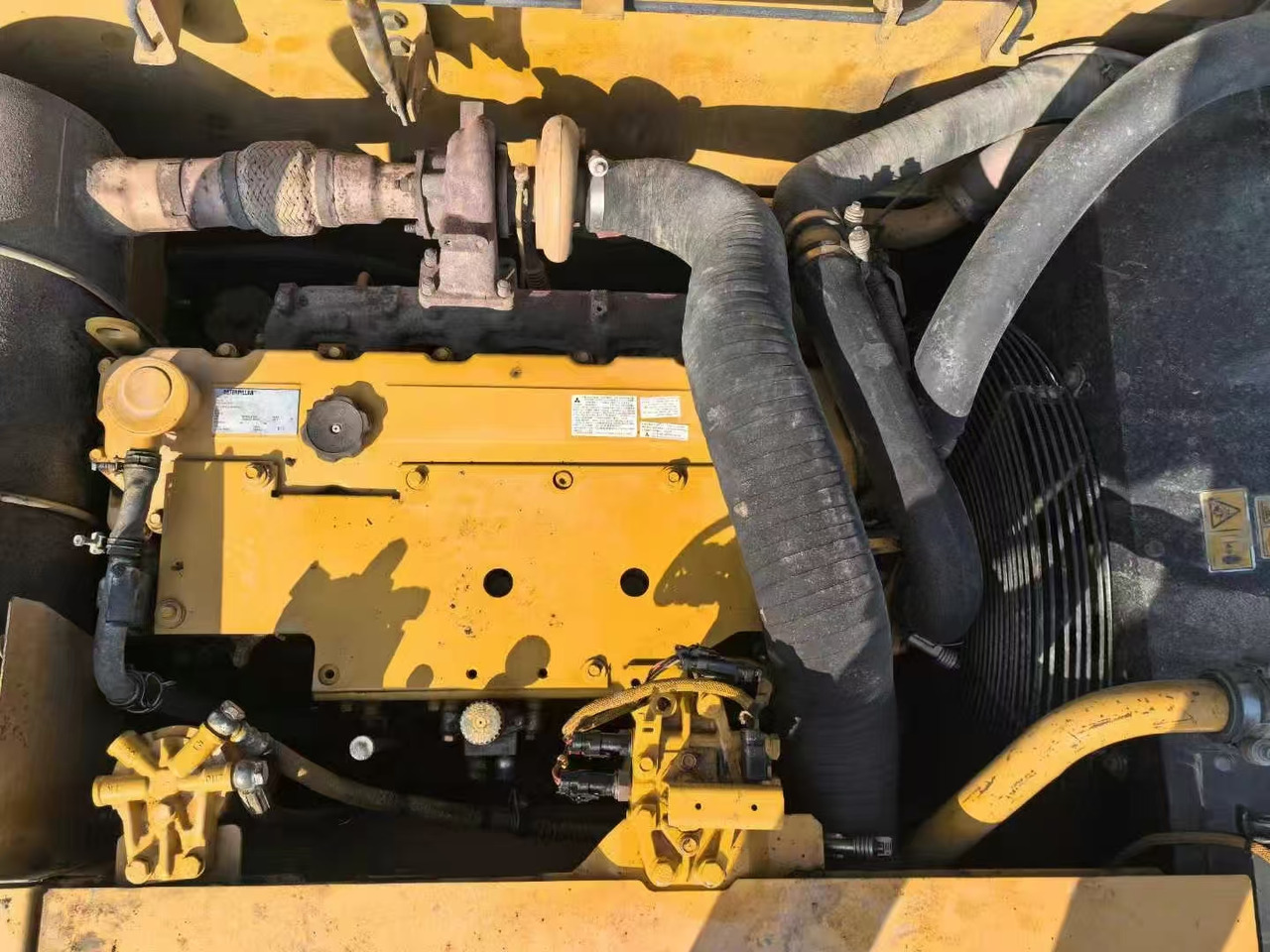 Bager gusjeničar CATERPILLAR Used CAT 320D Excavator: slika Bager gusjeničar CATERPILLAR Used CAT 320D Excavator