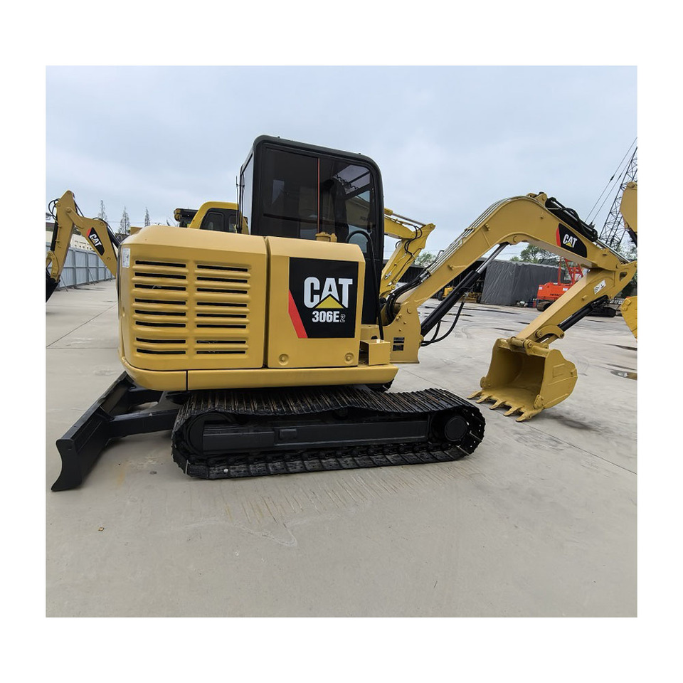 Cat 306E2 Excavator - Mini bager: slika Cat 306E2 Excavator - Mini bager Cat 306E2 Excavator - Mini bager: slika Cat 306E2 Excavator - Mini bager