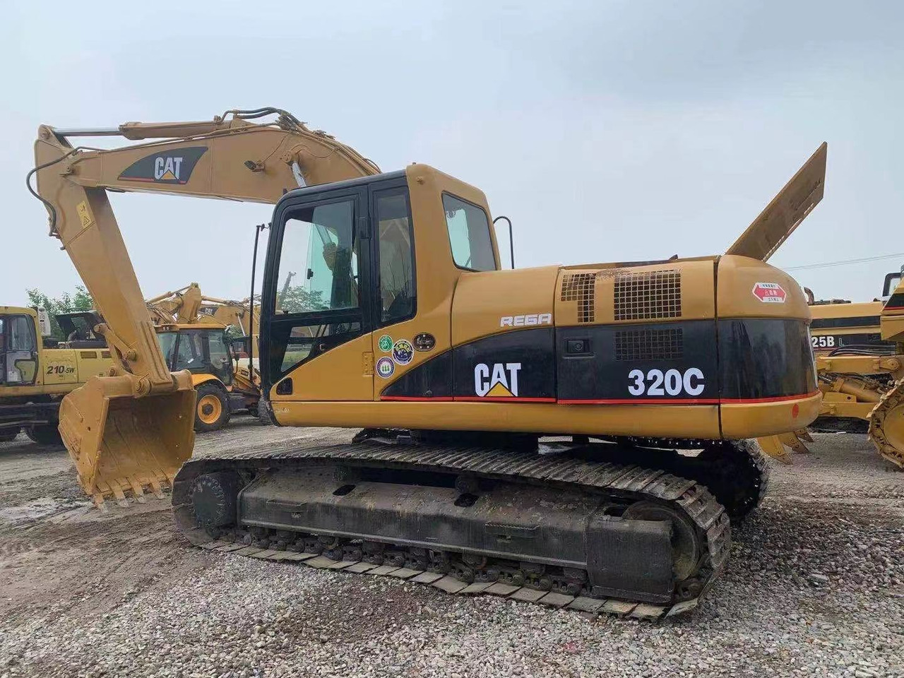 Cat 320c excavator - Bager gusjeničar: slika Cat 320c excavator - Bager gusjeničar Cat 320c excavator - Bager gusjeničar: slika Cat 320c excavator - Bager gusjeničar