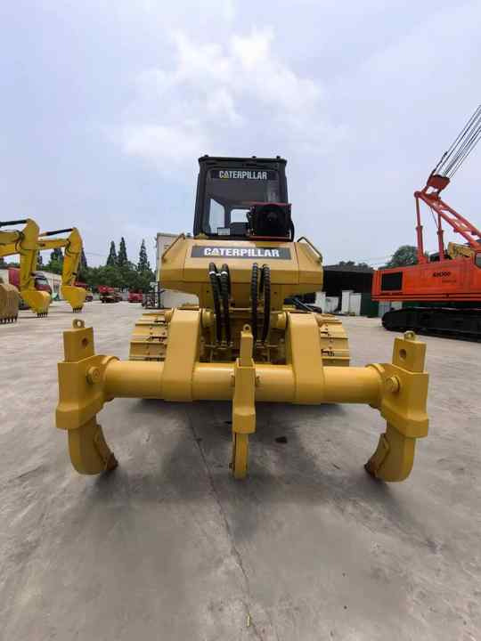 Caterpillar D7G D7H D7R crawler bulldozer Used cat d7g japan used bulldozer for sale - Buldožer: slika Caterpillar D7G D7H D7R crawler bulldozer Used cat d7g japan used bulldozer for sale - Buldožer Caterpillar D7G D7H D7R crawler bulldozer Used cat d7g japan used bulldozer for sale - Buldožer: slika Caterpillar D7G D7H D7R crawler bulldozer Used cat d7g japan used bulldozer for sale - Buldožer