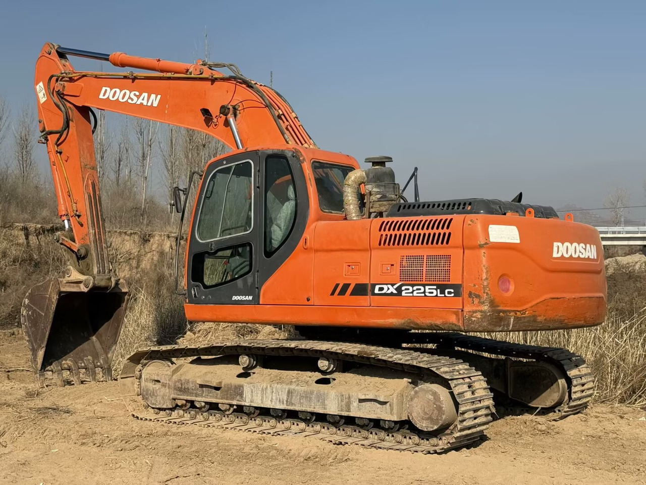 DOOSAN Doosan DX225LC Crawler excavator - Bager gusjeničar: slika DOOSAN Doosan DX225LC Crawler excavator - Bager gusjeničar DOOSAN Doosan DX225LC Crawler excavator - Bager gusjeničar: slika DOOSAN Doosan DX225LC Crawler excavator - Bager gusjeničar