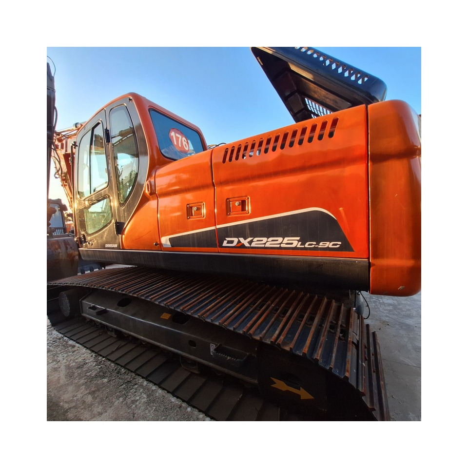 Doosan Dx225LC-9C Crawler Excavator - Bager gusjeničar: slika Doosan Dx225LC-9C Crawler Excavator - Bager gusjeničar Doosan Dx225LC-9C Crawler Excavator - Bager gusjeničar: slika Doosan Dx225LC-9C Crawler Excavator - Bager gusjeničar