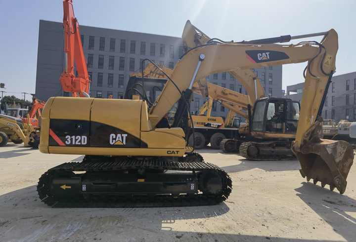 Good condiontion high quality JAPAN 15TON hydraulic crawler used CAT 312D Good Excavator for sale - Bager gusjeničar: slika Good condiontion high quality JAPAN 15TON hydraulic crawler used CAT 312D Good Excavator for sale - Bager gusjeničar Good condiontion high quality JAPAN 15TON hydraulic crawler used CAT 312D Good Excavator for sale - Bager gusjeničar: slika Good condiontion high quality JAPAN 15TON hydraulic crawler used CAT 312D Good Excavator for sale - Bager gusjeničar