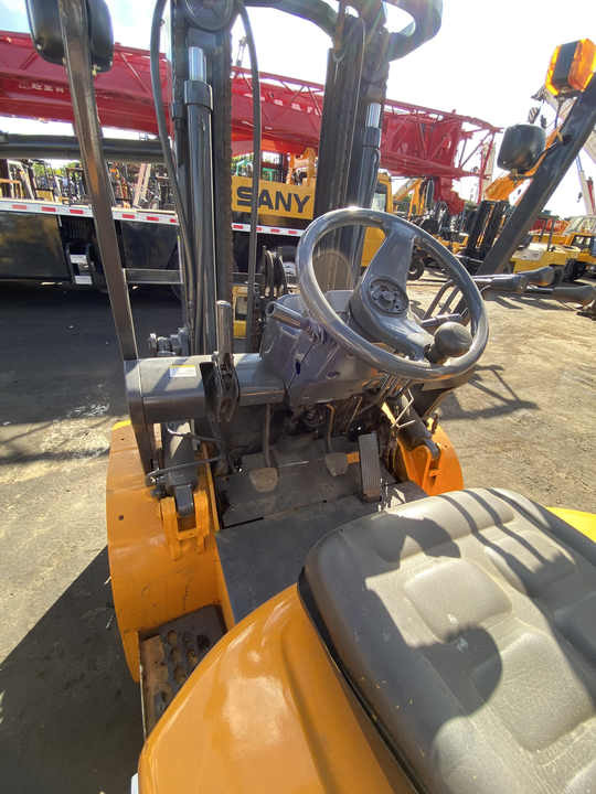 High Performance TCM 3ton Forklift second hand TCM FD30 forklift for sale in shanghai - Diesel viličar: slika High Performance TCM 3ton Forklift second hand TCM FD30 forklift for sale in shanghai - Diesel viličar High Performance TCM 3ton Forklift second hand TCM FD30 forklift for sale in shanghai - Diesel viličar: slika High Performance TCM 3ton Forklift second hand TCM FD30 forklift for sale in shanghai - Diesel viličar