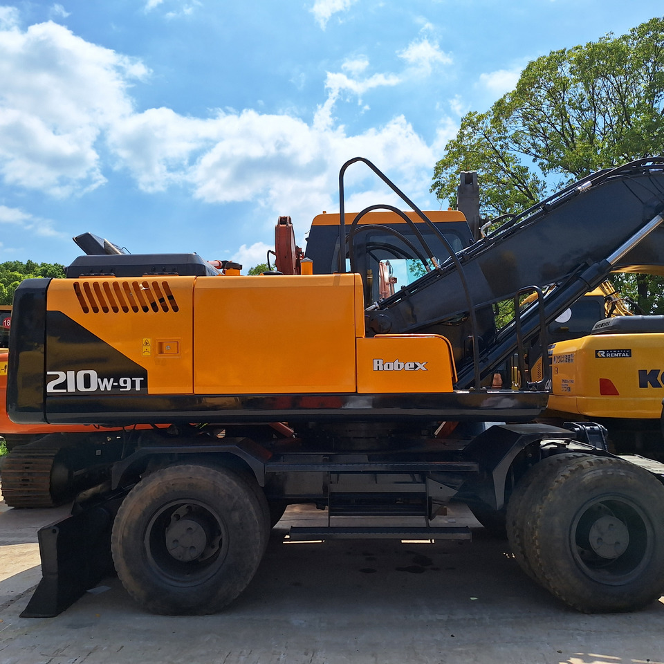 Hyundai 210w-9 wheel excavator - Bager na kotačima: slika Hyundai 210w-9 wheel excavator - Bager na kotačima Hyundai 210w-9 wheel excavator - Bager na kotačima: slika Hyundai 210w-9 wheel excavator - Bager na kotačima