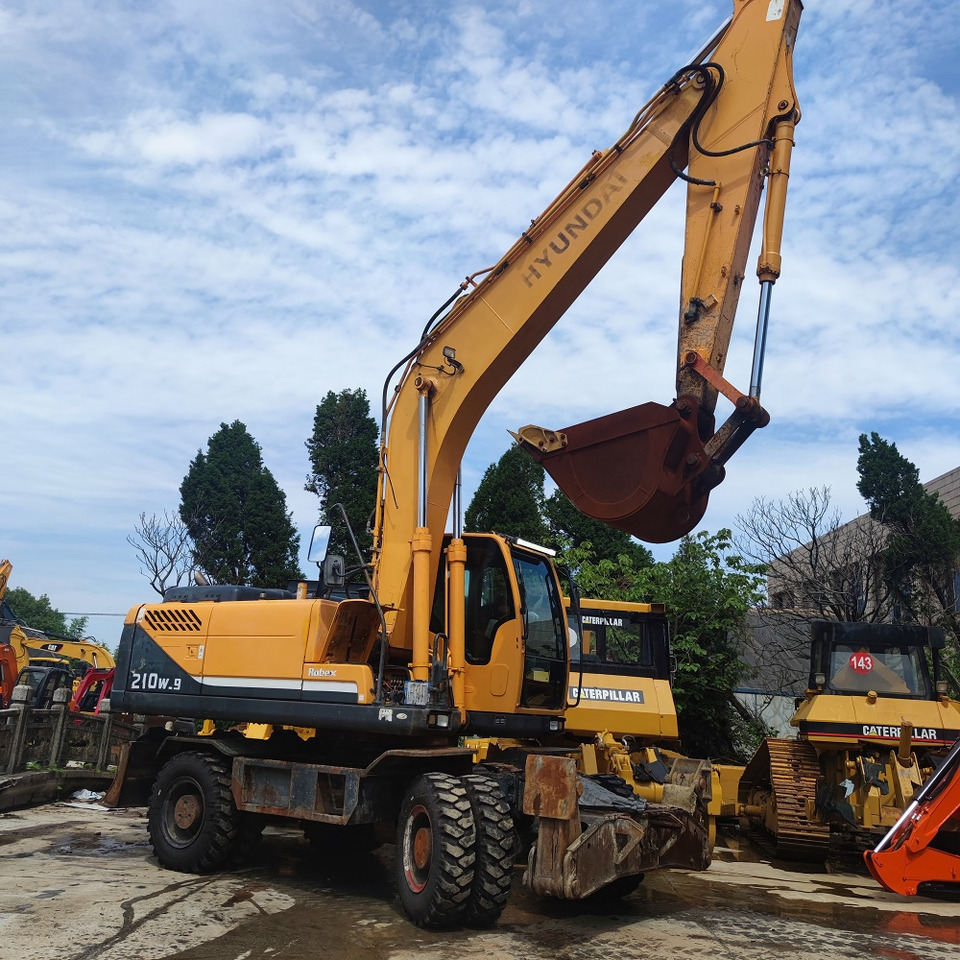 Hyundai 210w-9 wheel excavator - Bager na kotačima: slika Hyundai 210w-9 wheel excavator - Bager na kotačima Hyundai 210w-9 wheel excavator - Bager na kotačima: slika Hyundai 210w-9 wheel excavator - Bager na kotačima